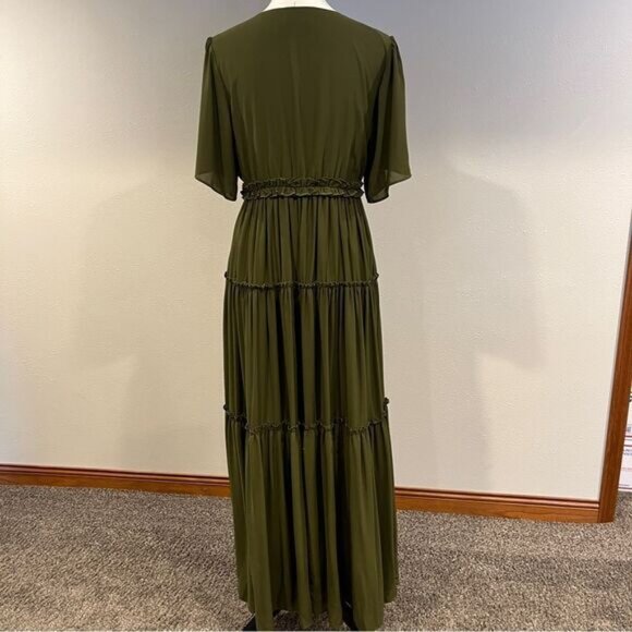Elegant Olive Green Maxi Dress - Picture 6 of 12